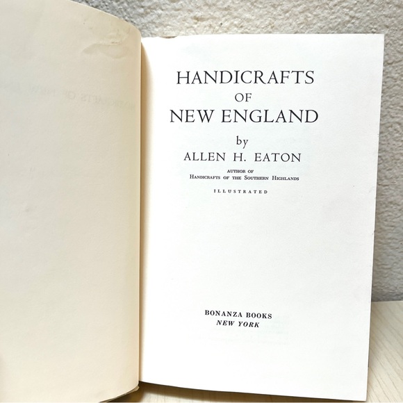 Handicrafts of New England By Allen H. Eaton. 374 pages. Art Reference. - Picture 8 of 10